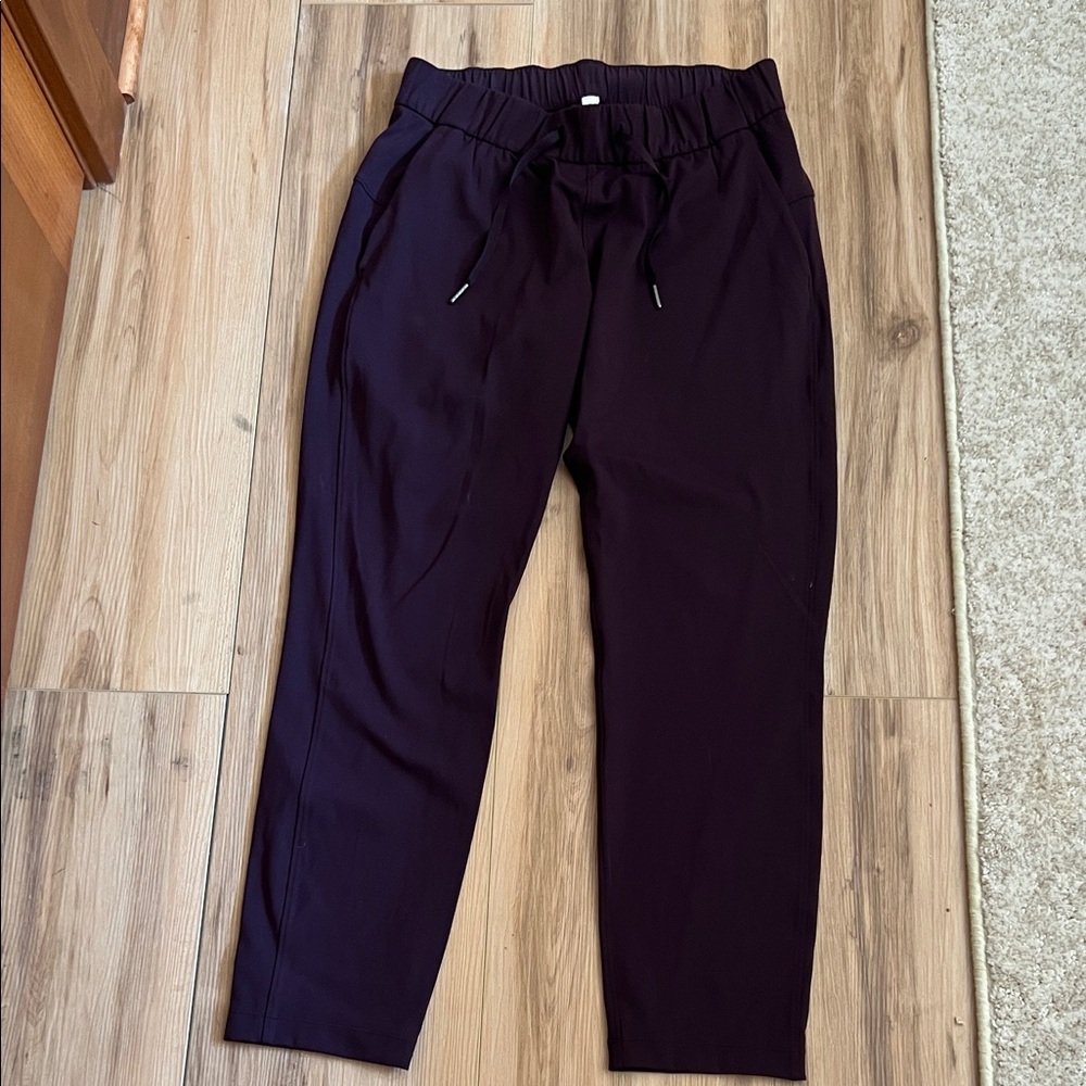 Lululemon Dark Purple Jogger Pants size 6